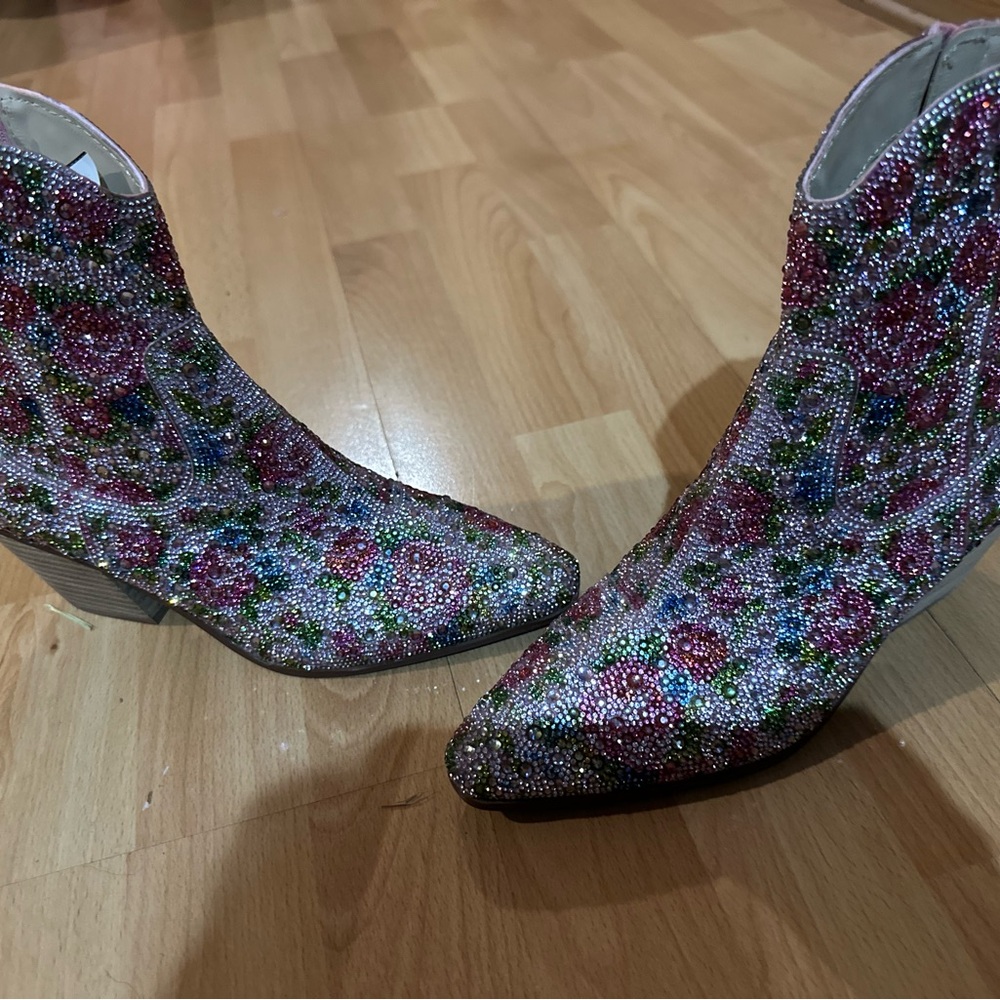 Brand New Betsey Johnson Rhinestone Cowboy Boots 🤠 - Picture 3 of 9
